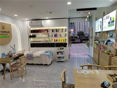 T2区马路边临街楼上下60平化妆品店转让